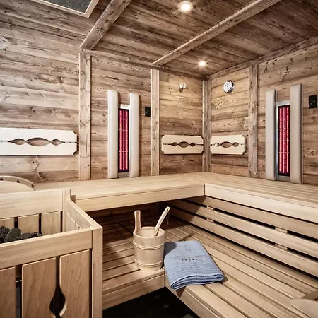 Pool Luxury Lodge *